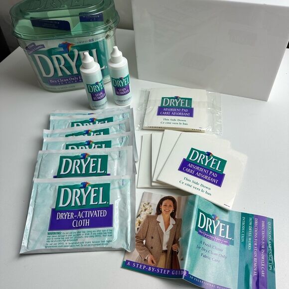Dryel Starter Kit , 6 Dryer Cloths, 2 Bottles of Stain Remover & 8 Pads NO bag - Picture 1 of 9